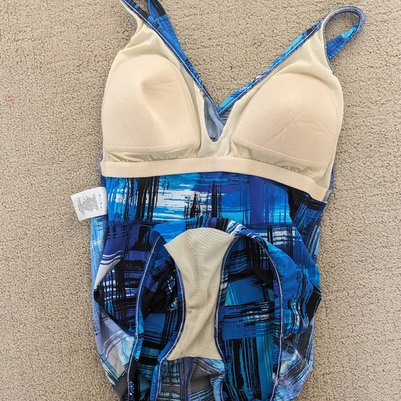 Miraclesuit One Piece Swimsuit Women 16 Ruching Slimming Padded Beach Summer - Picture 4 of 6